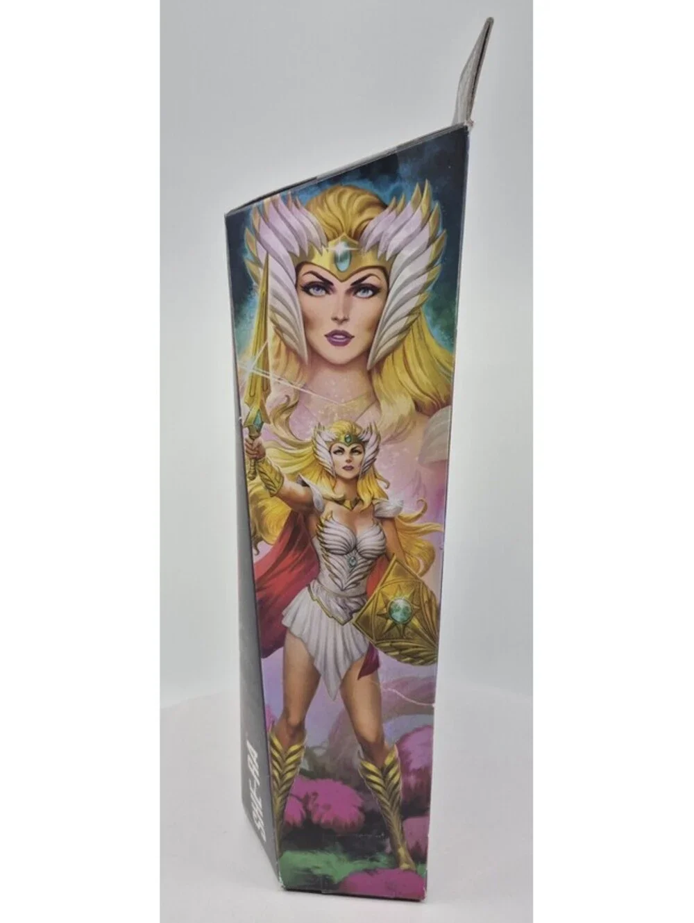 Masters of The Universe Masterverse She-Ra Princess of Power New Eternia MOU